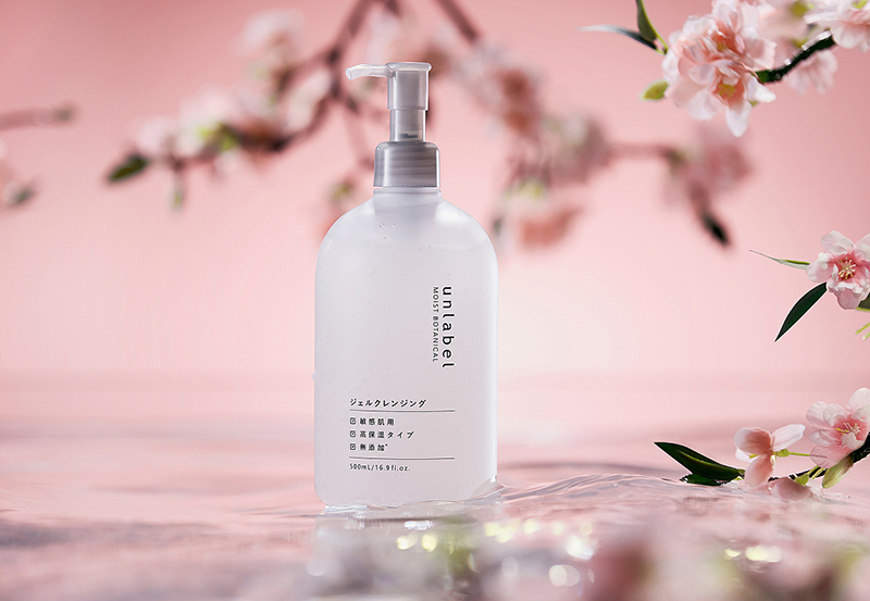 把配方印在瓶身上，成分營銷都有什么新玩法？