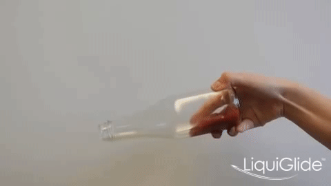 再也不用「擠牙膏」，高露潔換上的「潤滑劑」包裝，讓牙膏從此一滴不剩